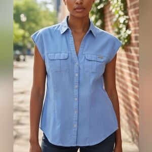 EUC Express Size XS Classic Work Utility Cap Sleeved Button Down Blue Shirt!